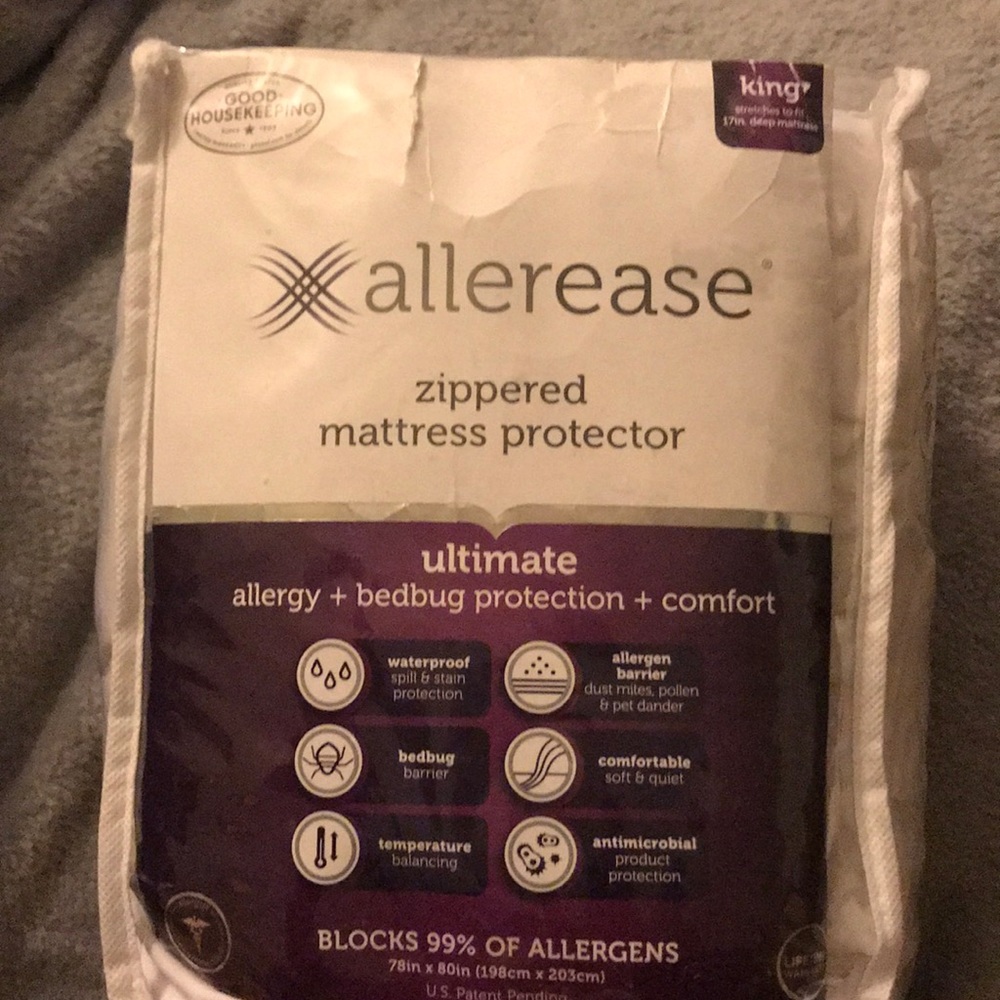 Mattress protector